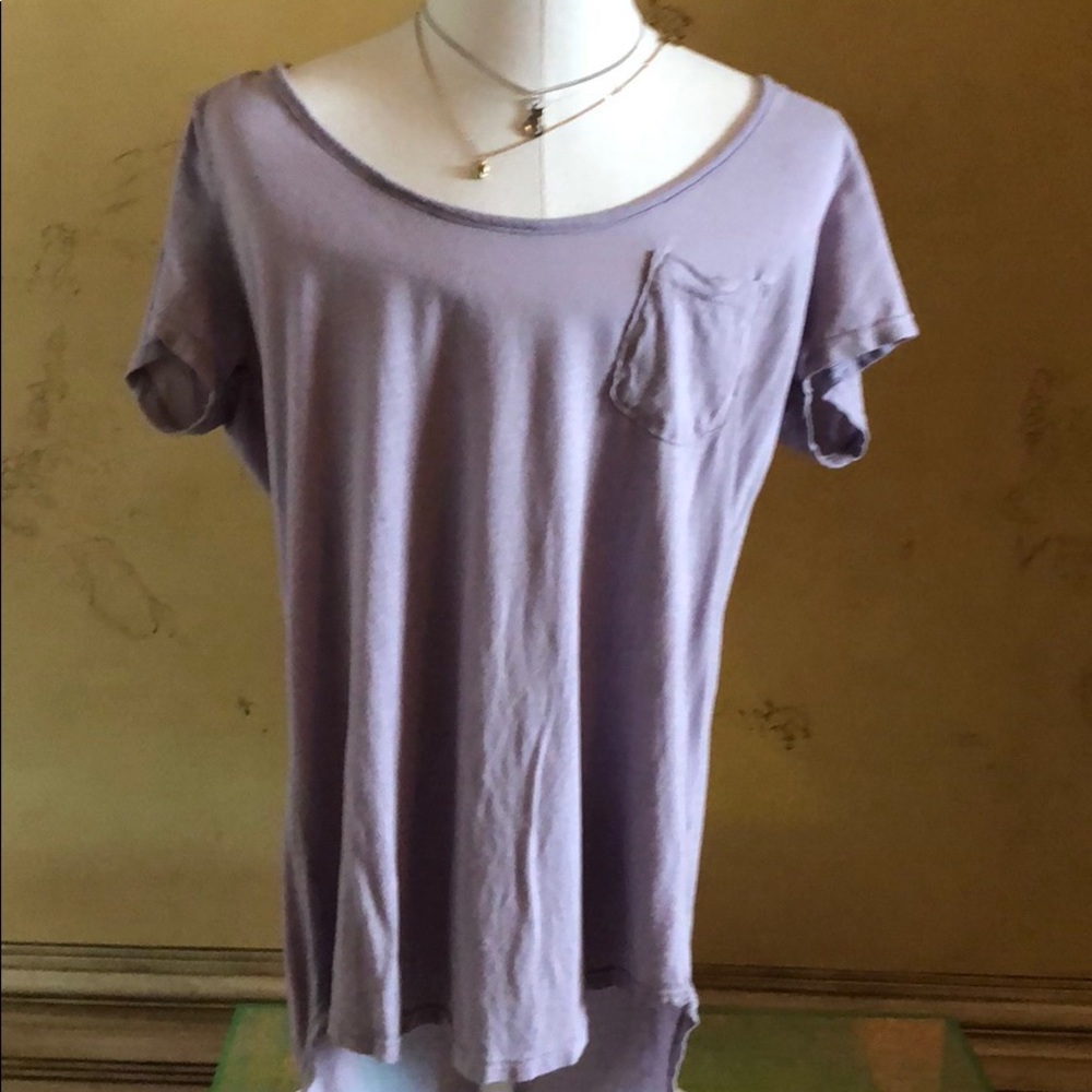 Lavender scoop neck tee